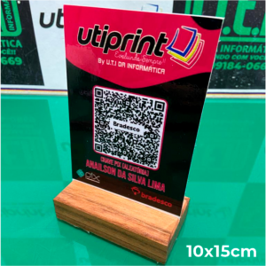 Placa pix PVC 2mm base madeira      